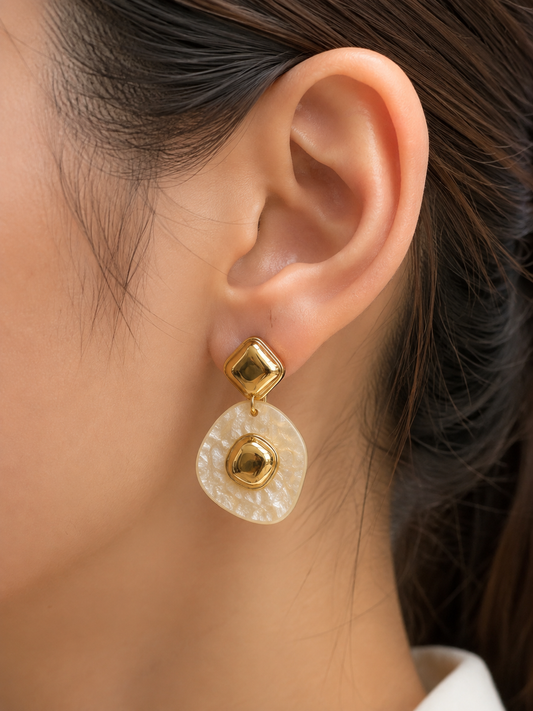 ✨ Pearl Muse Earrings